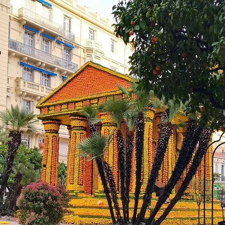 アパート Menton.studio *